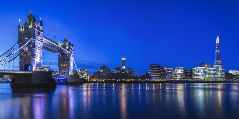UK, London, panoramic view across the Thames with view of Tower Bridge and the Shard